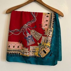 Square scarf (satin like)